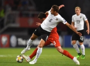 奥地利足球队在最新比赛中获得胜利